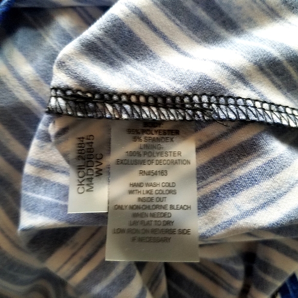 Calvin Klein Sleeveless Maxi Dress - Picture 7 of 7